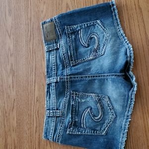Silver Berkley size 33/3 shorts